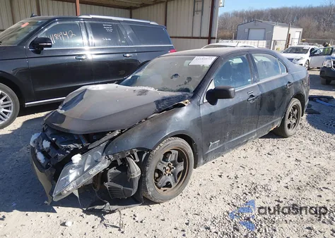 2010 Ford Fusion Hybrid z USA, uszkodzony, nr VIN 3FADP0L39AR195638